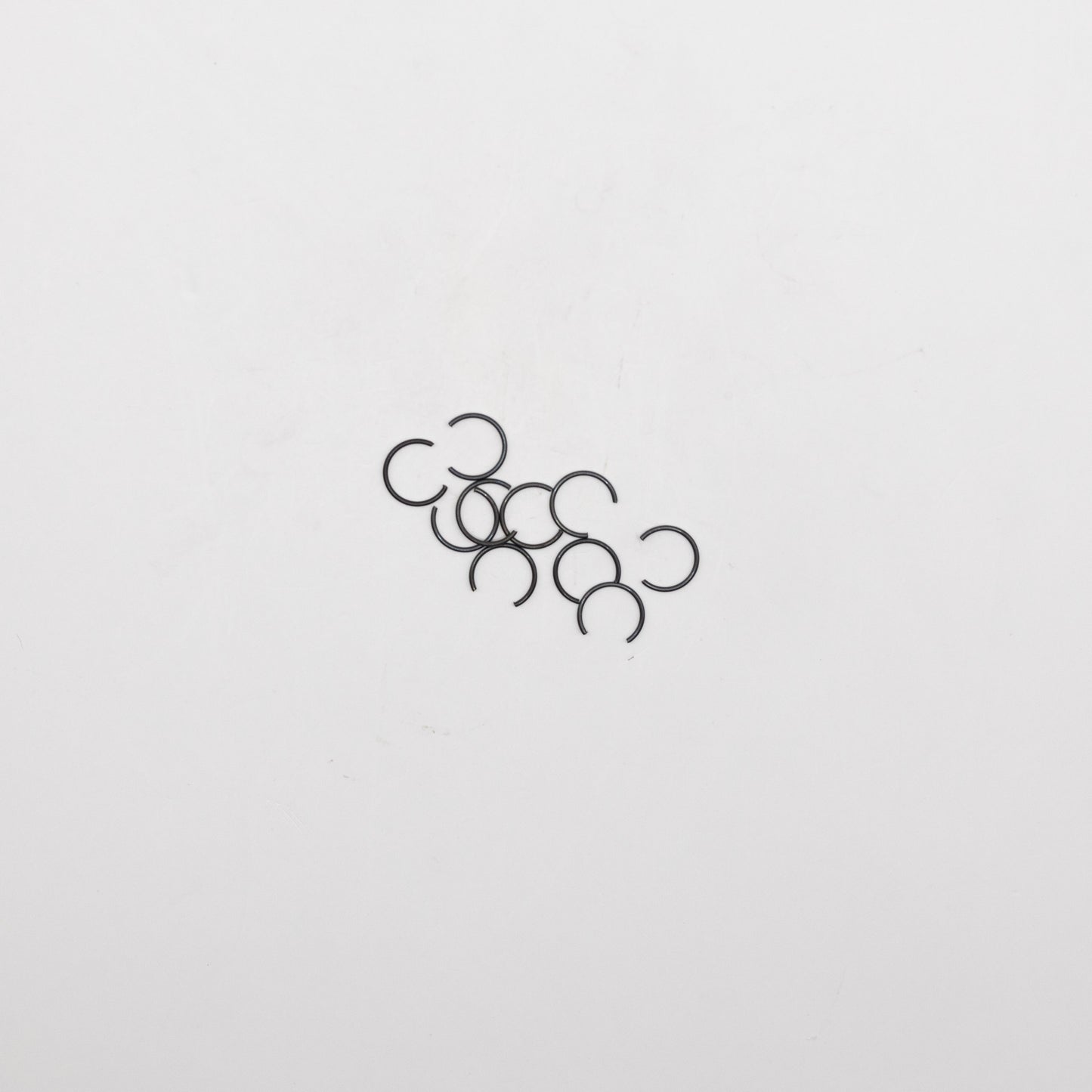 CMB Gas Engine 27cc GPX Wrist Pin/Gudgen pin clips - pack of 10