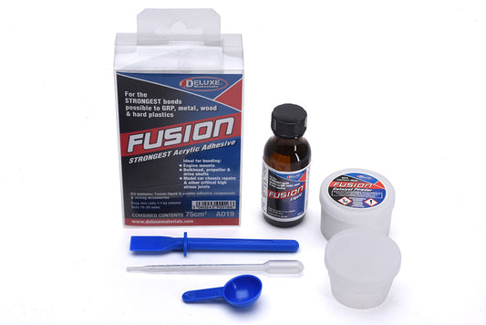Deluxe Materials Fusion Glue